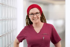 Portrait_Mitarbeiterin_KlinikGarbátyplatz_Pankow