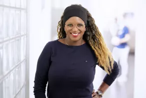 Portrait_Mitarbeiterin_KlinikGarbátyplatz_Pankow